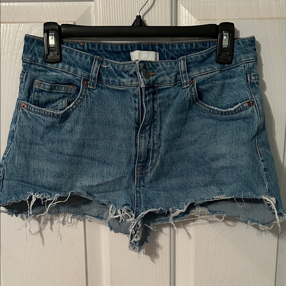 H&M Blue Frayed Hem Jean Shorts